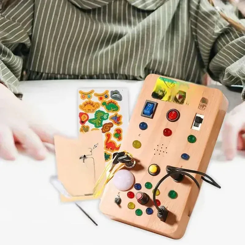 Joyreal Montessori Busy Board Toy, Woode brinquedo infantil